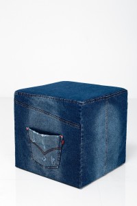 pol_pl_Kare-design-Puf-Pair-of-Jeans-4422_1