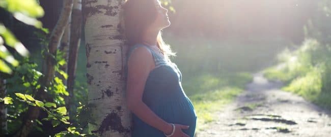 Rwa kulszowa w ciąży – sposoby na ból