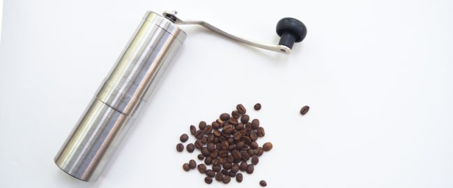 Jak wybrać dobrej jakości młynek do kawy?