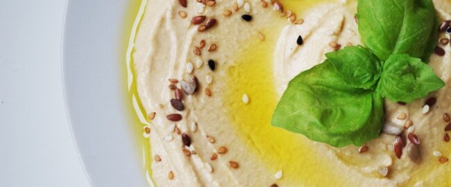 Hummus – domowy przepis w dwóch odsłonach