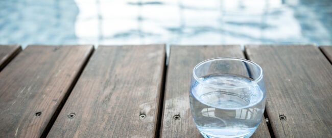 Woda pomoże schudnąć. Jak wybrać najlepszą dla zdrowej diety?