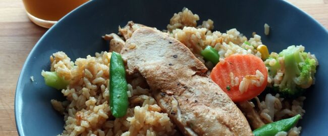 Kurczak Teriyaki z ryżem i warzywami w 15 minut!