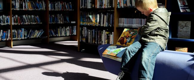 Książki dla dzieci rosną w siłę! Aż 90% małych dzieci ma regularny kontakt z książkami [wyniki badania Empiku]