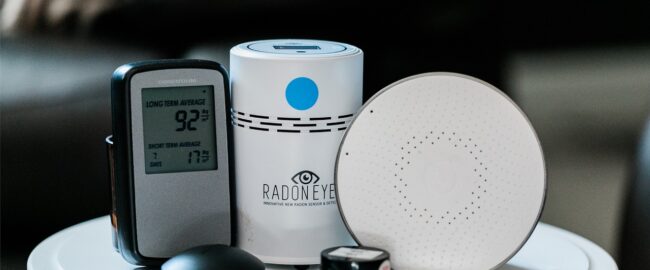 Radon: kiedy może szkodzić, a kiedy pomagać?