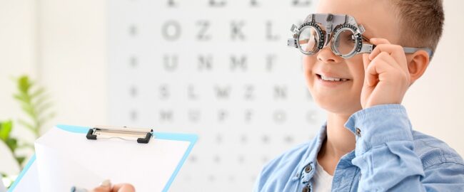 Wady wzroku u dzieci a wyniki w nauce. Czy rodzice badają wzrok swoich dzieci?