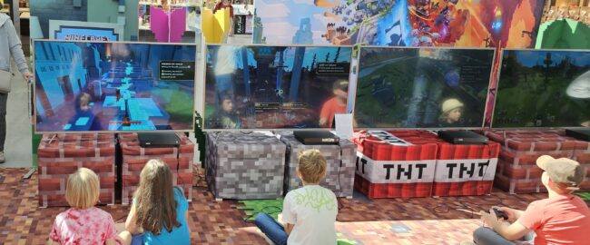 Wakacje z Minecraft Legends w Alfa Cetrum Gdańsk – Galerii Alternatywnej