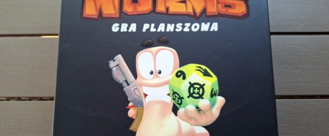 Worms: gra planszowa – Kultowe robaki wracają na stół!
